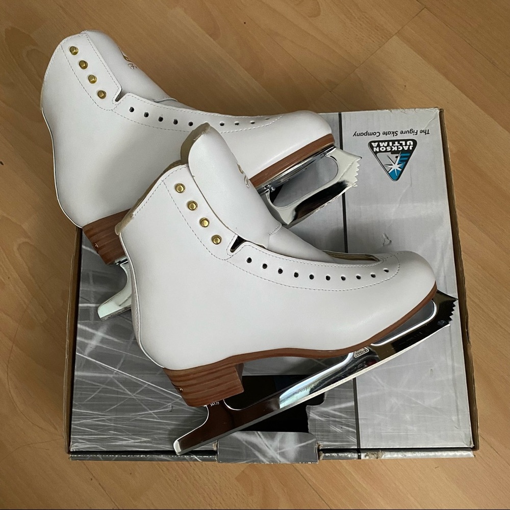 Jackson Freestyle Figure Ice Skates DJ2190